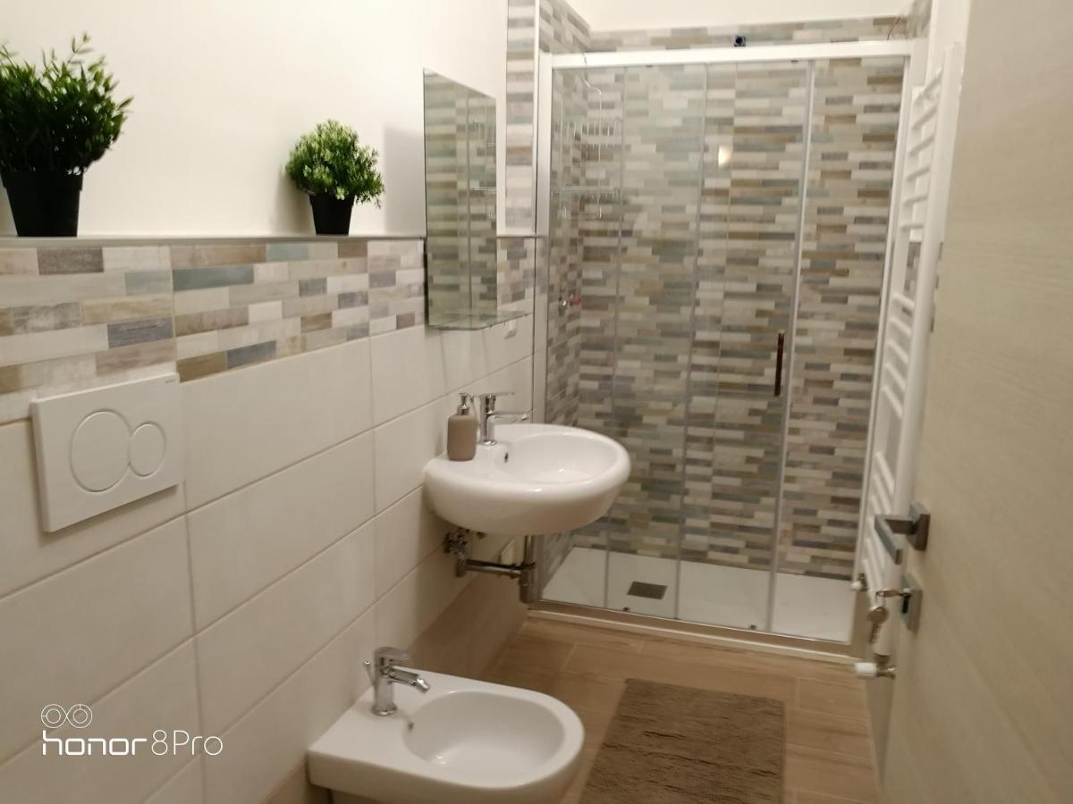 Отель Casa Viorica 2 Анкона Экстерьер фото